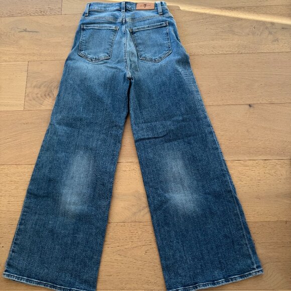7 for All Mankind Crop Jo Jeans - Picture 2 of 3